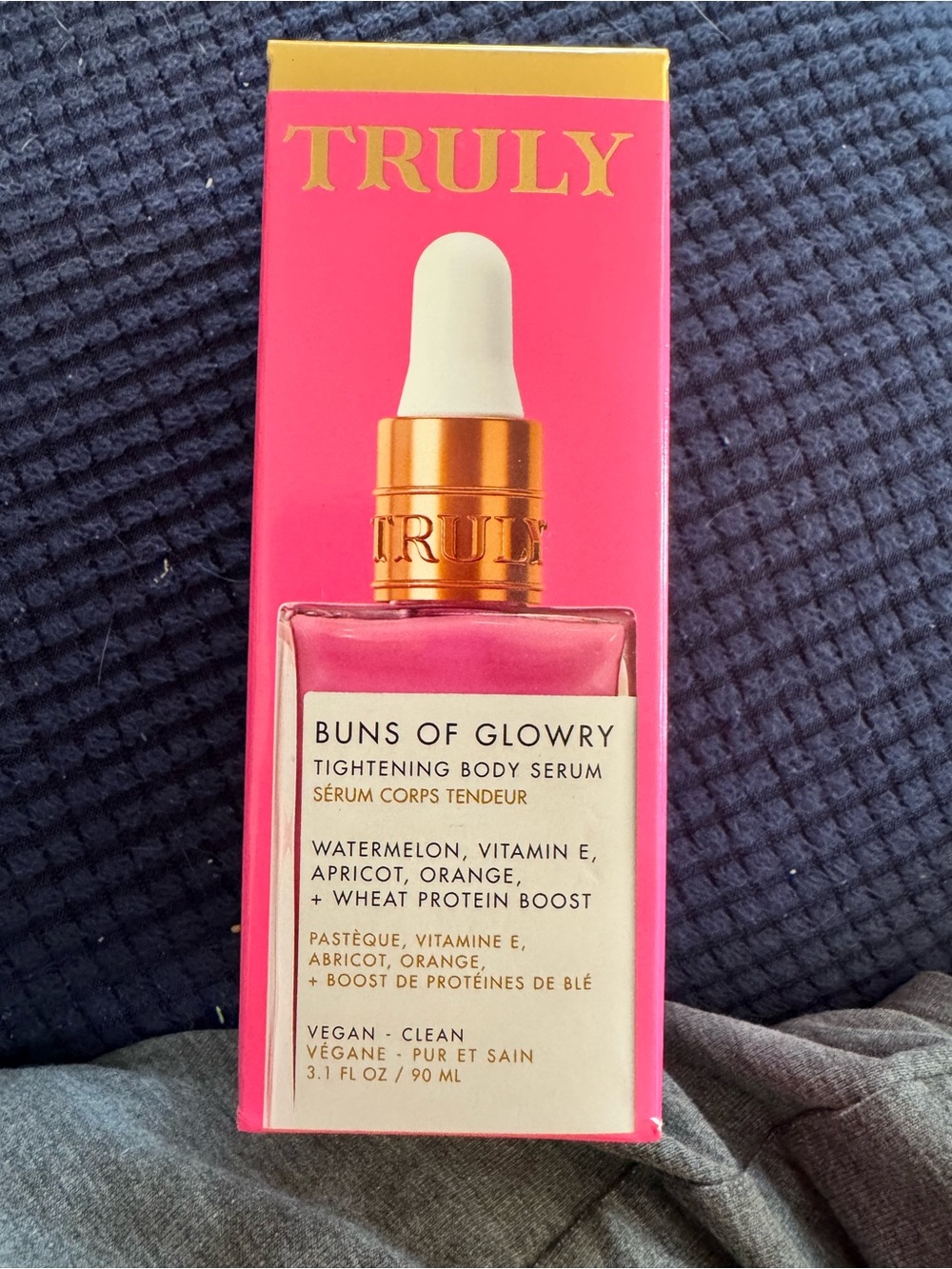 TRULY Buns of Glowry Tightening Body Serum - Pink & Gold